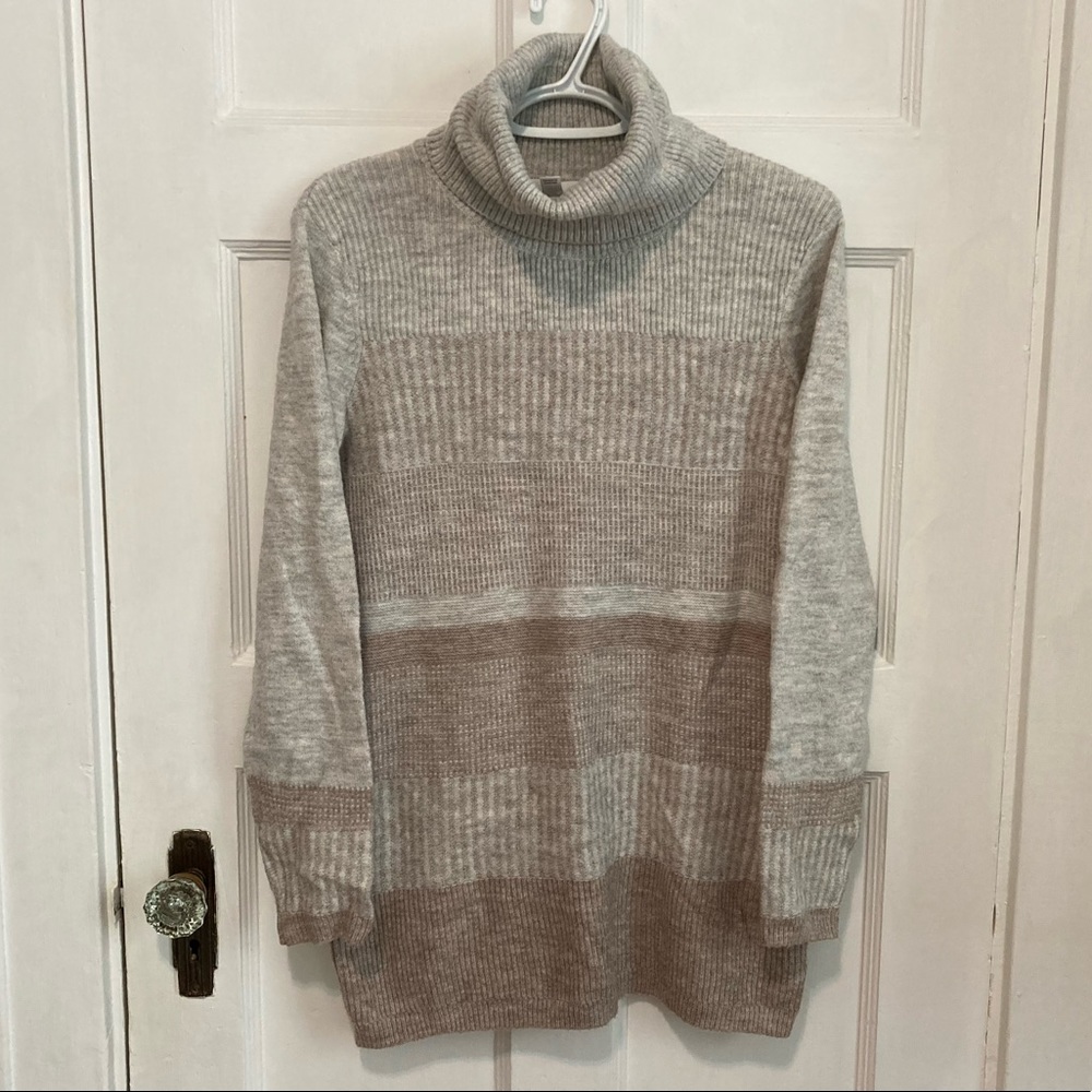 RW&CO Cozy Long Turtle Neck Sweater